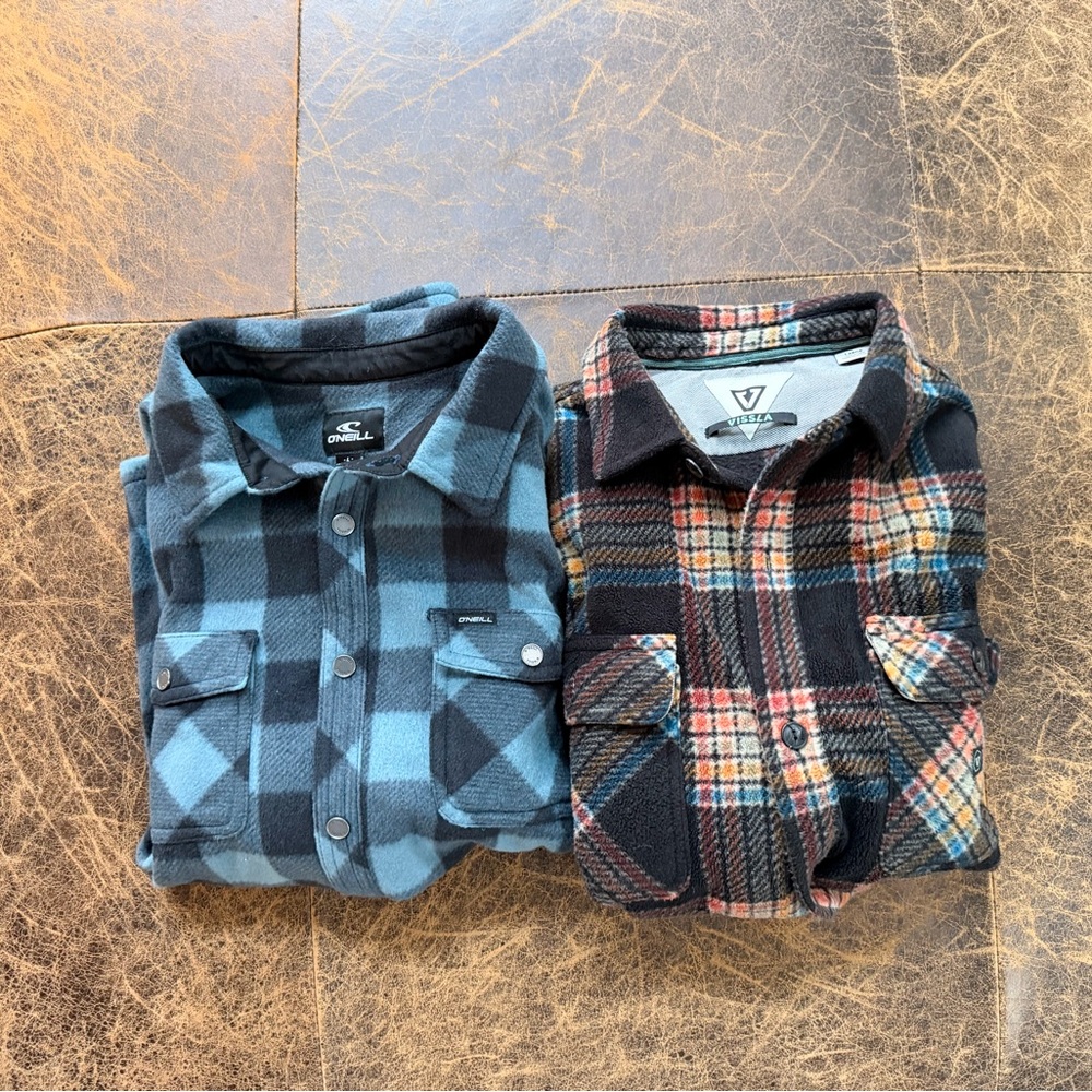 Boys Shackets, Youth Large, O’Neill and VISSLA